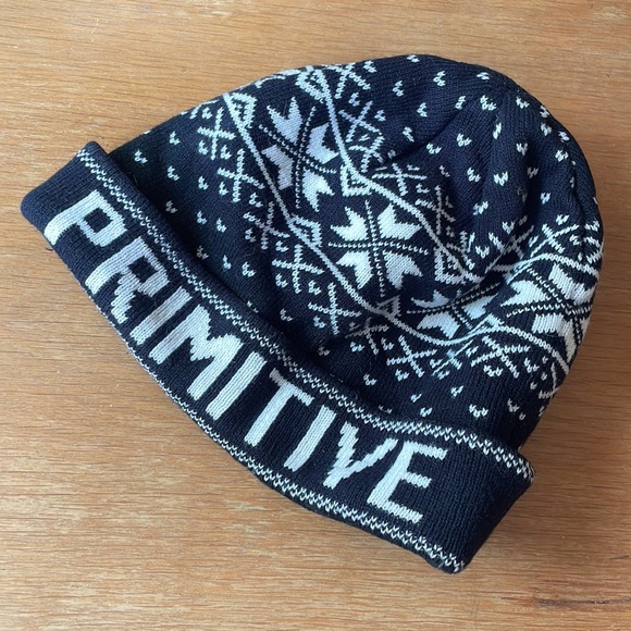Primitive beanie - Picture 3 of 3